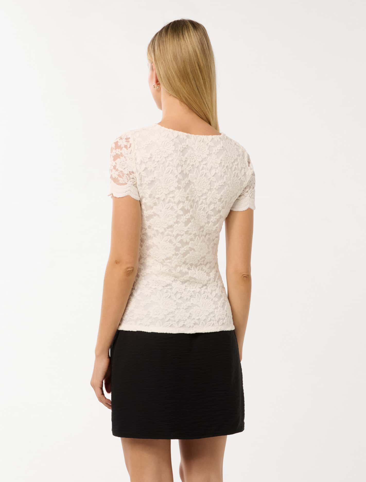 Yianna Lace Top Porcelain