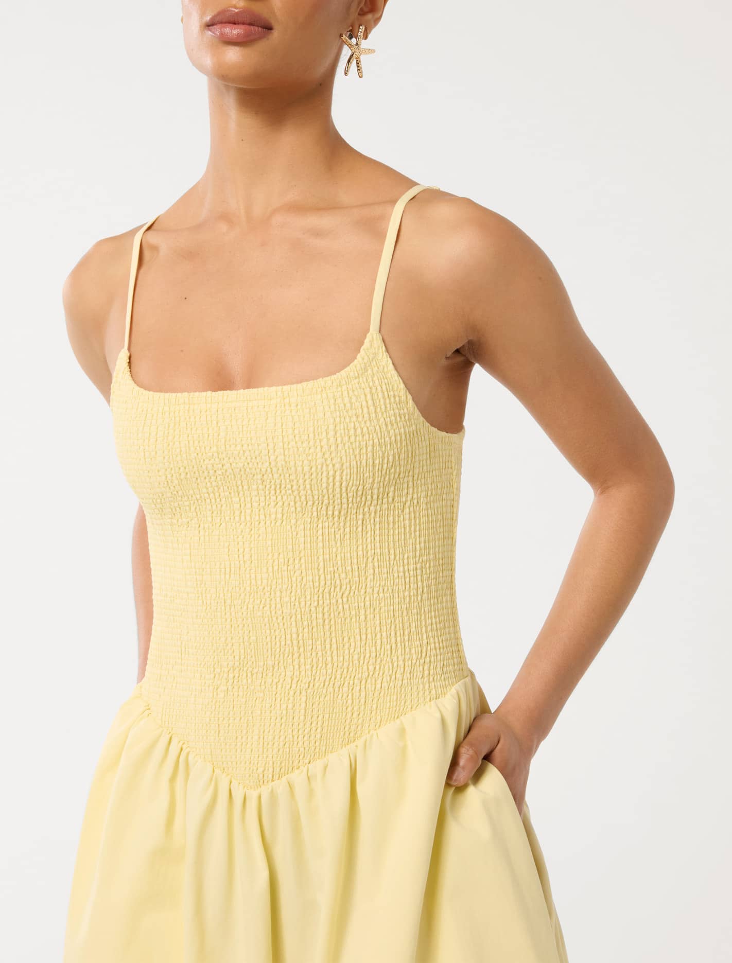 Dylan Petite Shirred Cotton Midi Dress Pastel Yellow