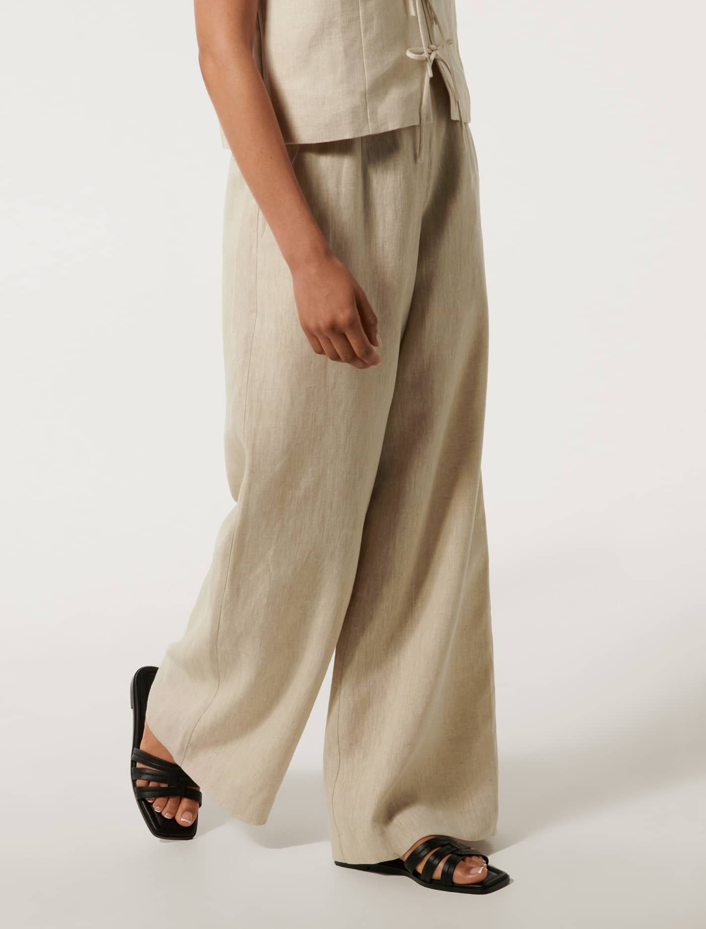 Aviana Petite Wide-Leg Pants Natural Co-ord
