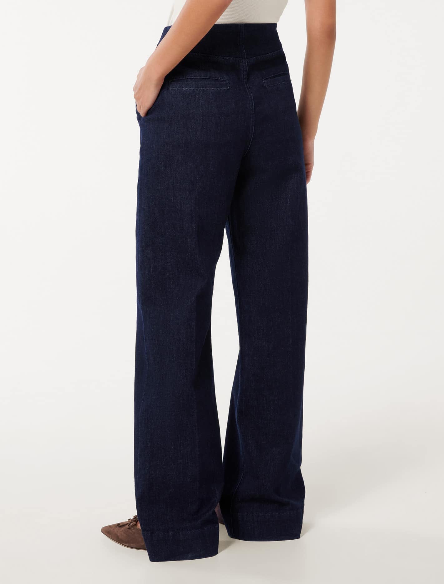 Beth Wide-Leg Jeans Dark Rinse Wash