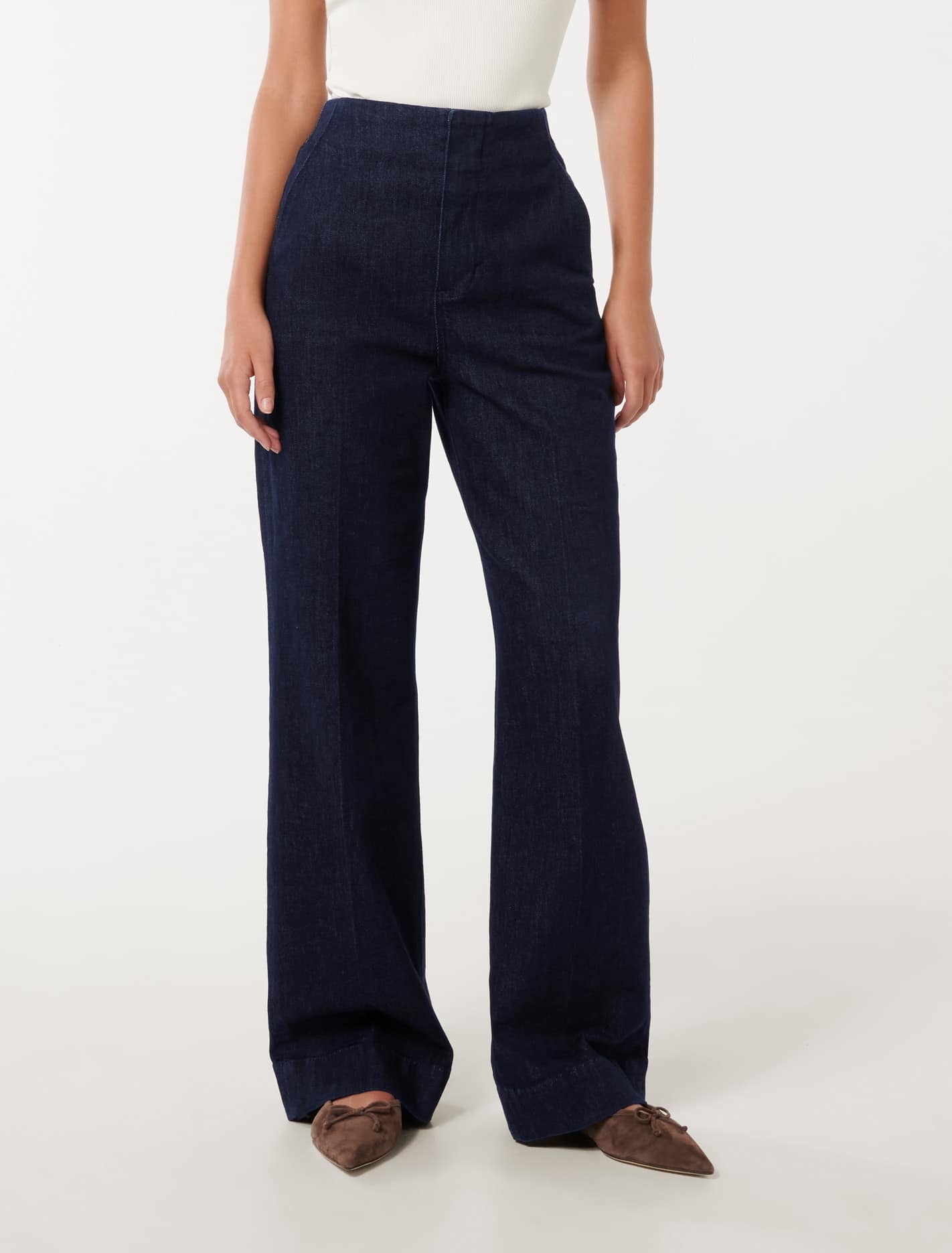 Beth Wide-Leg Jeans Dark Rinse Wash