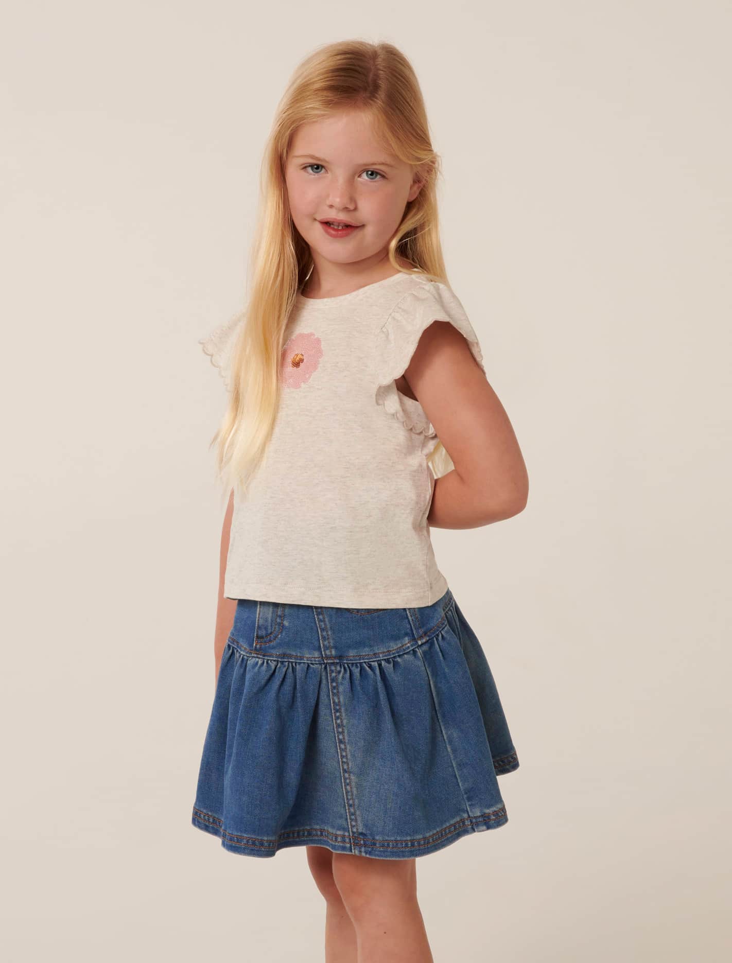Tina Flutter Girls T-Shirt Snow Grey Marle