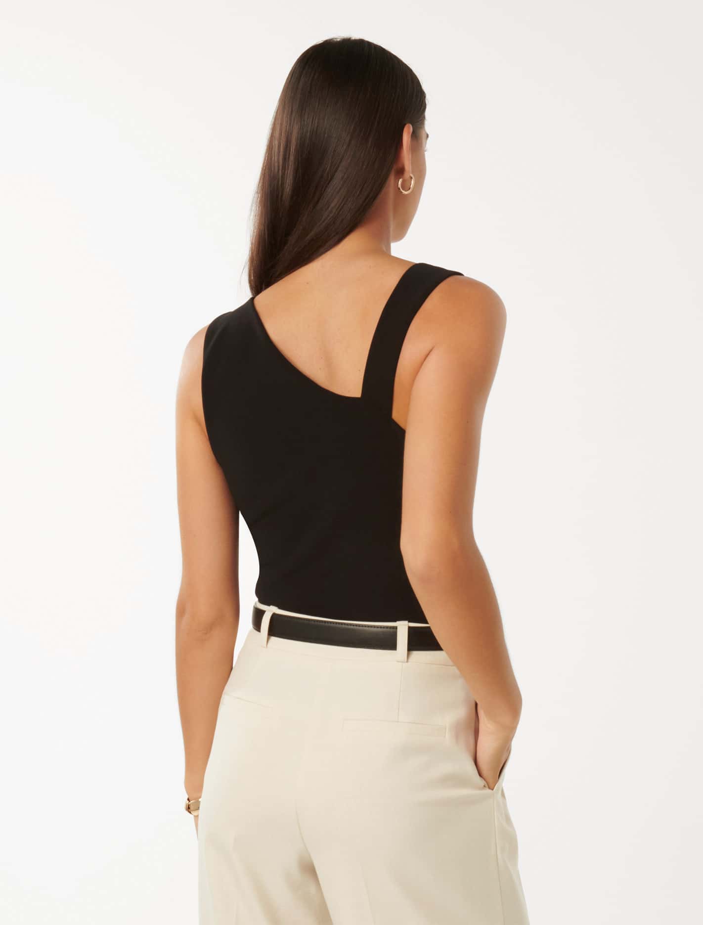 Helene Hardware Detail Crepe Tank Black