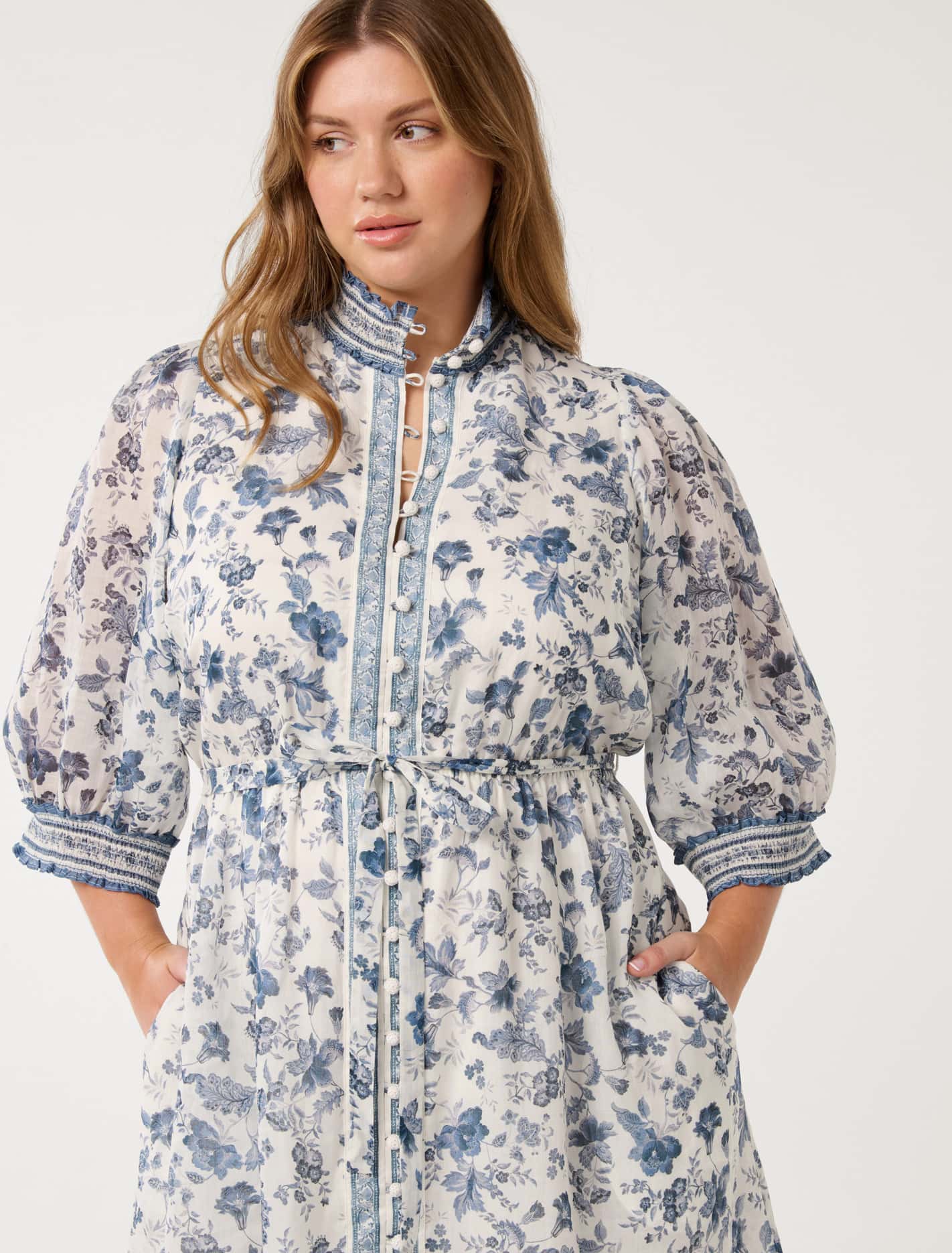 Rochelle Curve Short Sleeve Midi Dress Rani Chintz