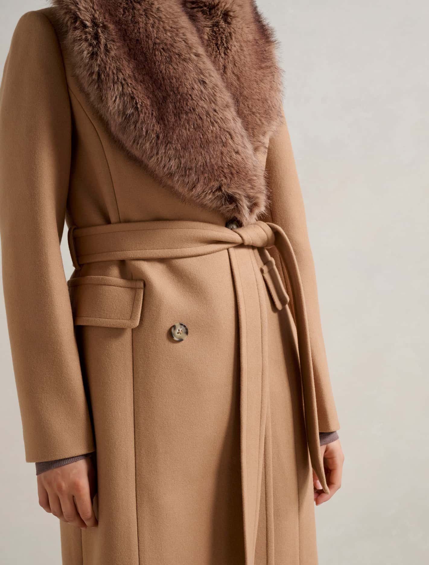 Chelsea Double Breasted Fur Collar Coat Mid Camel