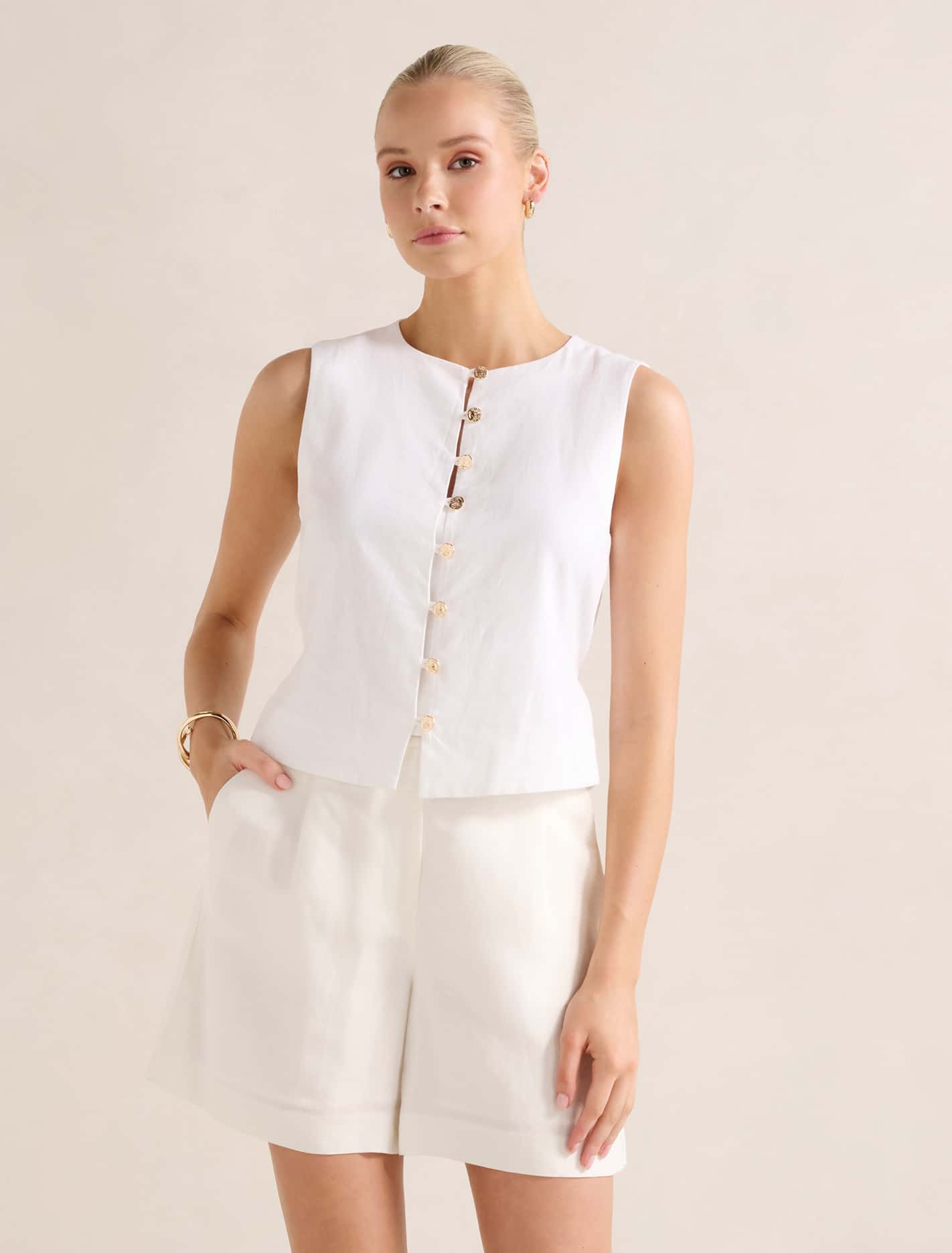 Immy Linen Vest Porcelain