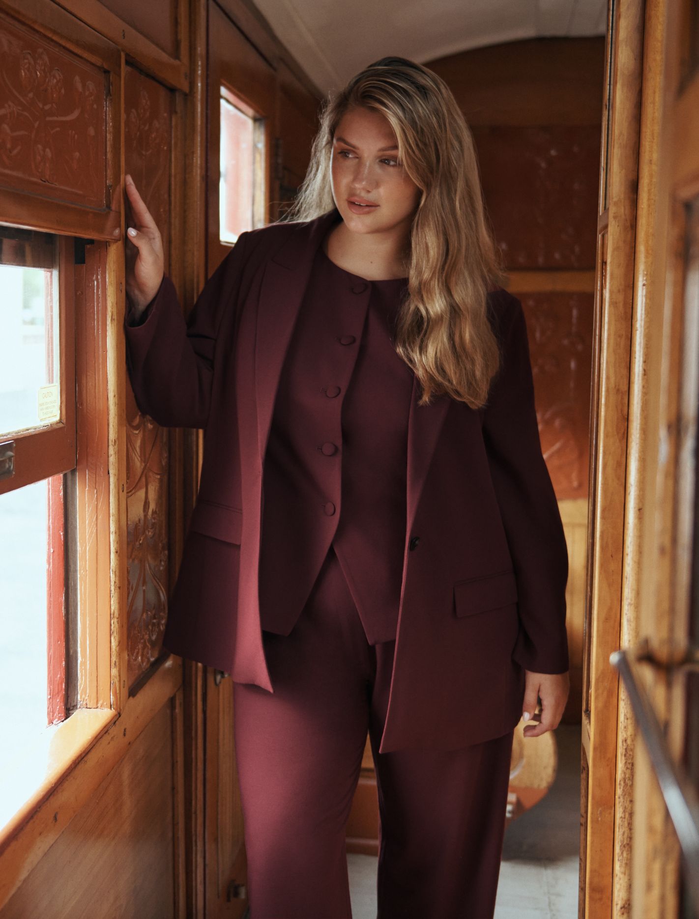 Hadley Curve Single Breasted Blazer Oxblood Red Suit