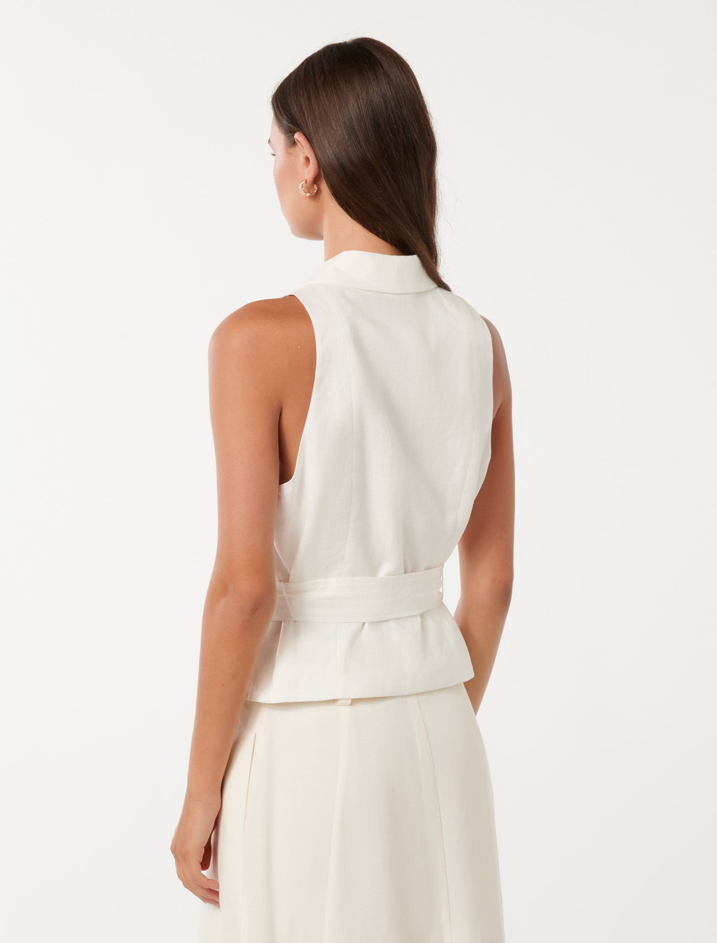 Daisy Tie Front Vest Porcelain