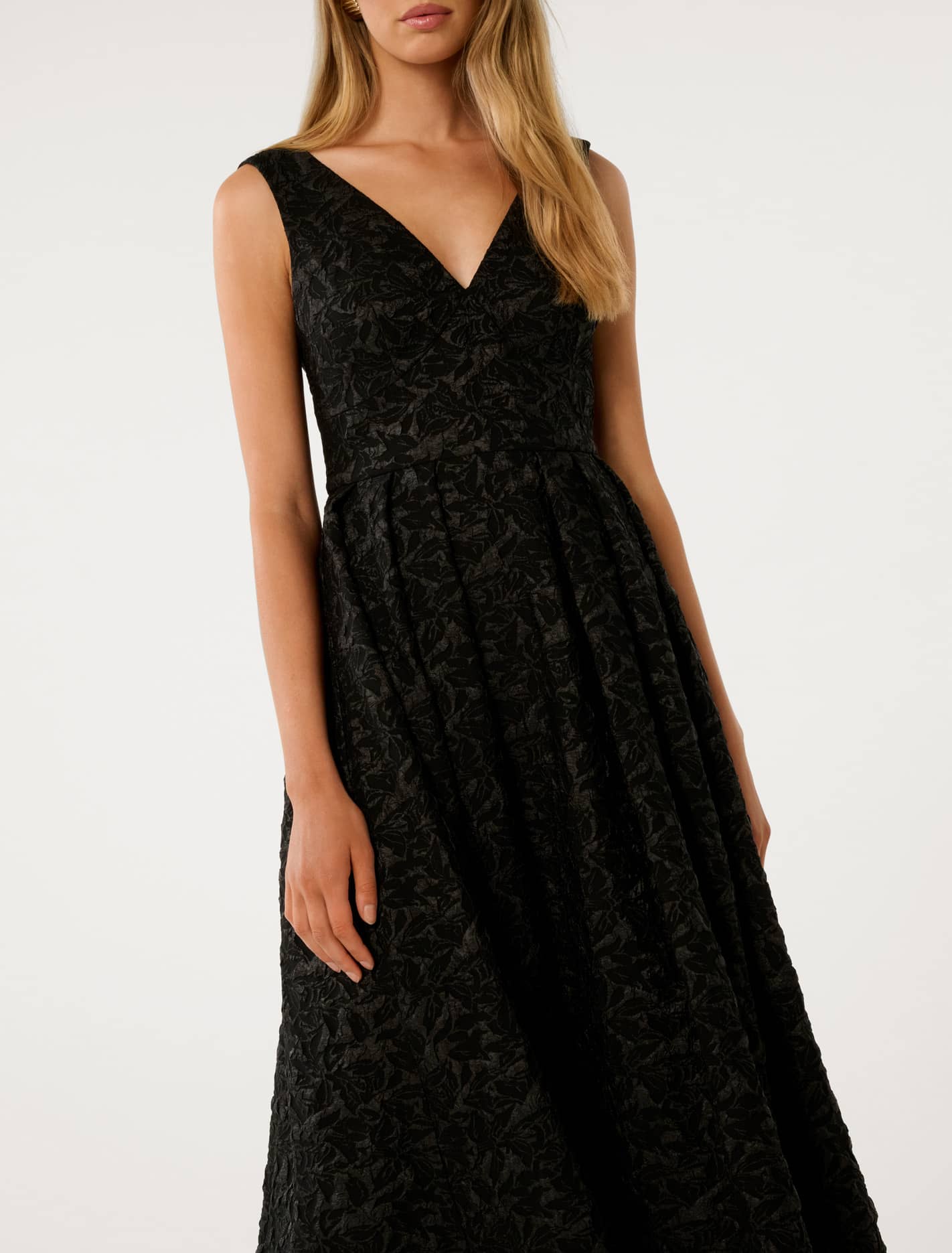 Tiffany Jacquard Maxi Dress Black