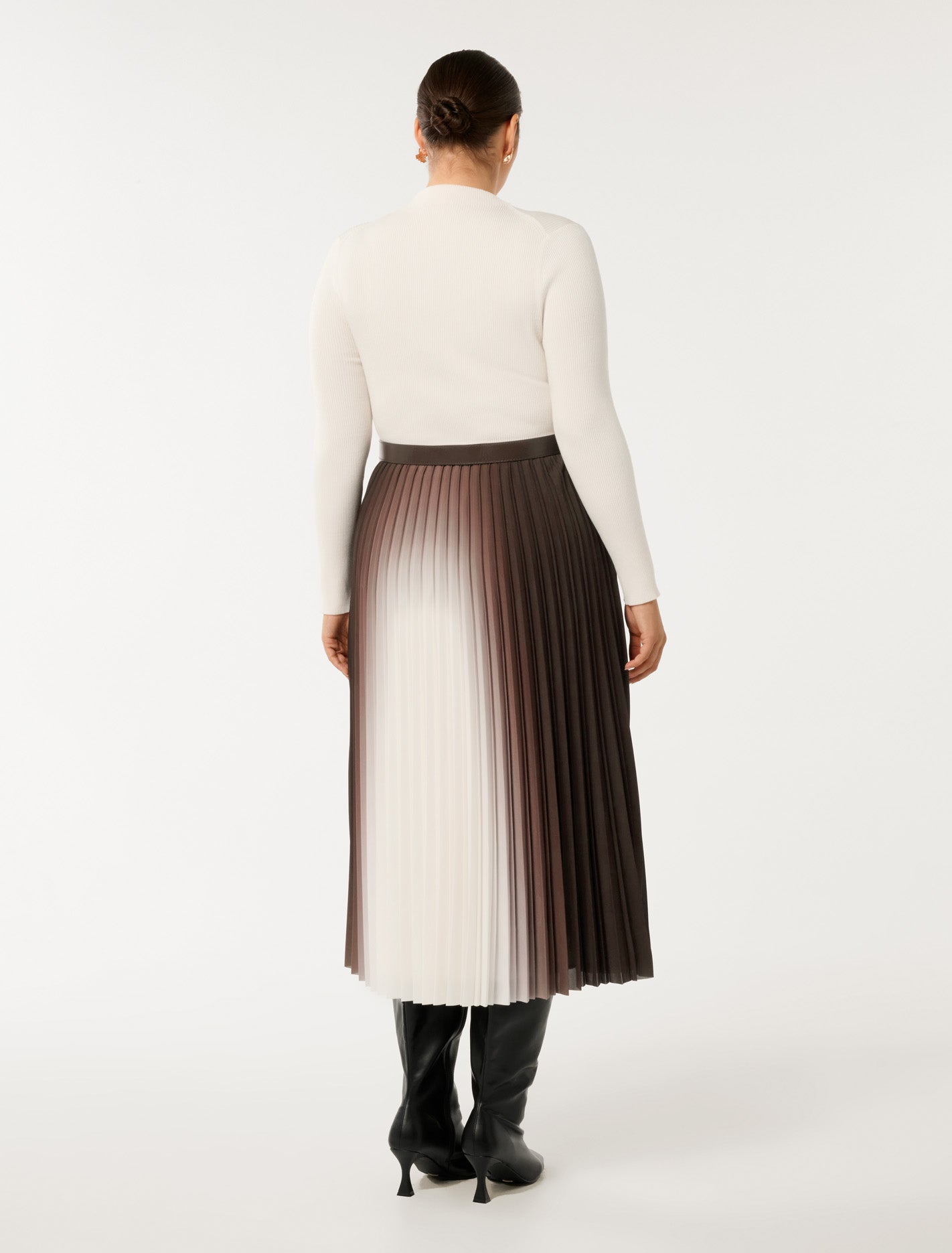 Riley Curve Ombre Pleat Midi Dress Chocolate