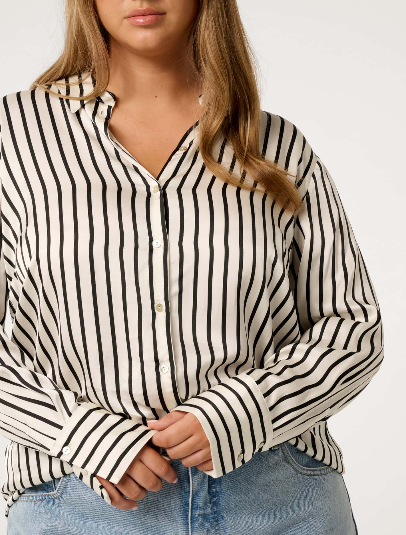 Coco Curve Satin Shirt Nera Stripe