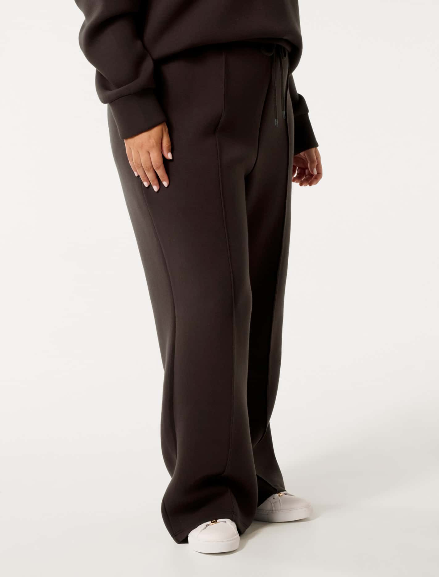 Tiana Curve Wide-Leg Track Pants Dark Chocolate