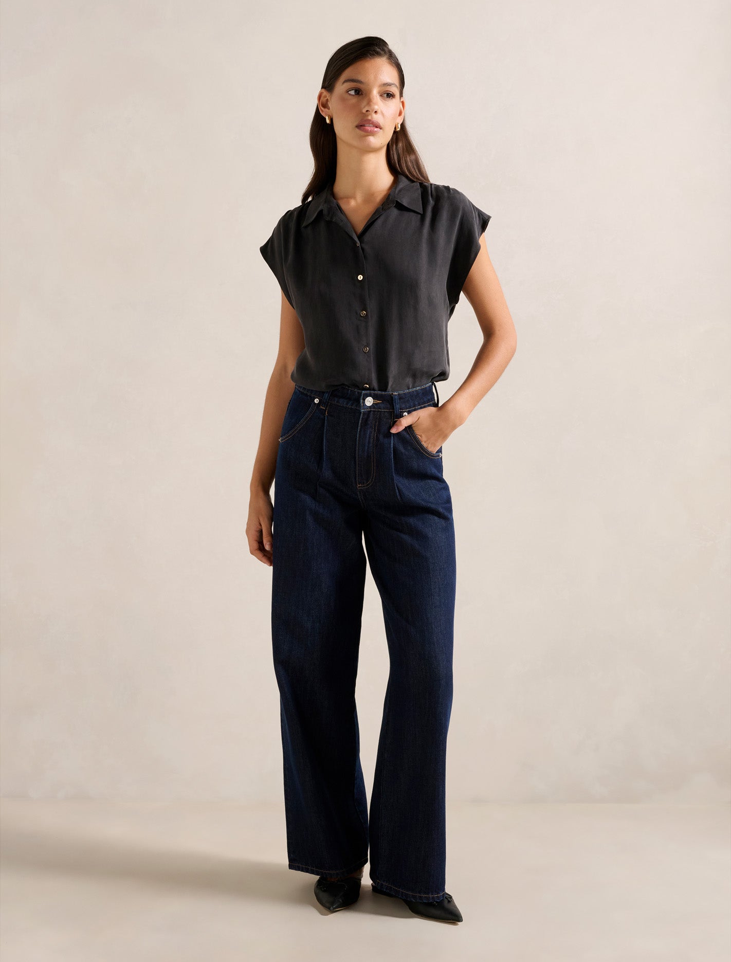 Laura Sleeveless Cupro Top Black