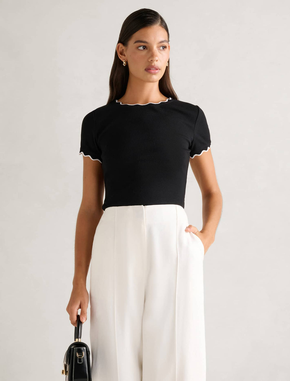 Rebecca Scallop Trim Top Black & Porcelain