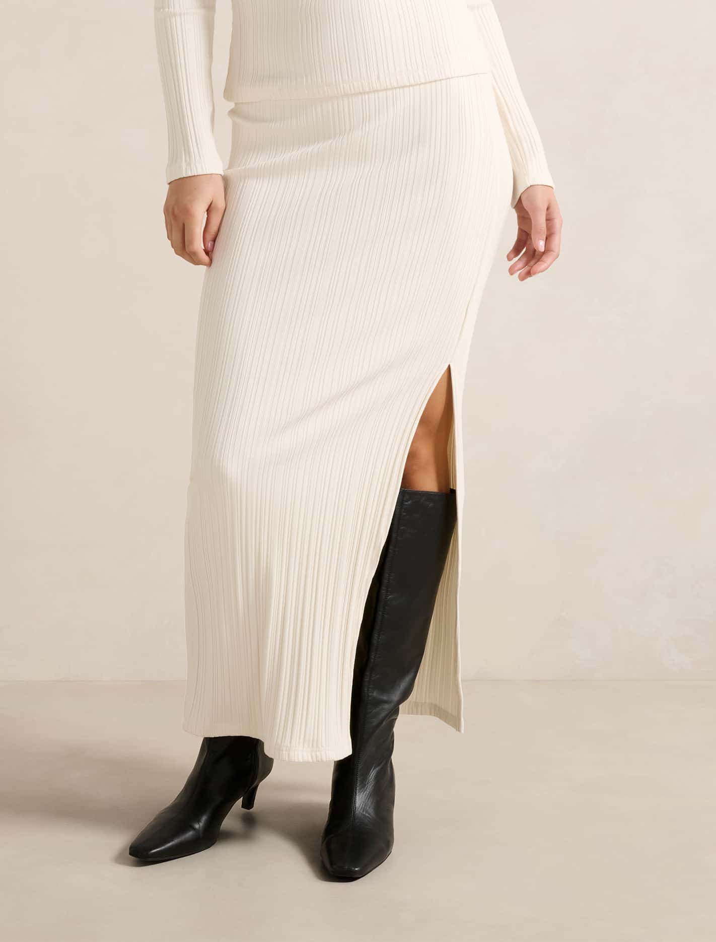 Maribella Ribbed Maxi Skirt Cream Co-ord