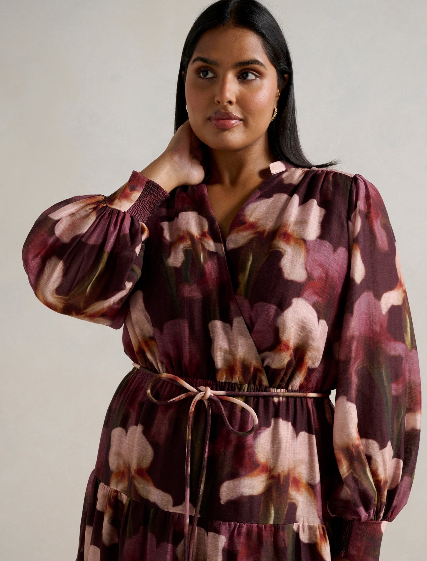 Amanda Curve Belted Tiered Midi Dress Santon Floral