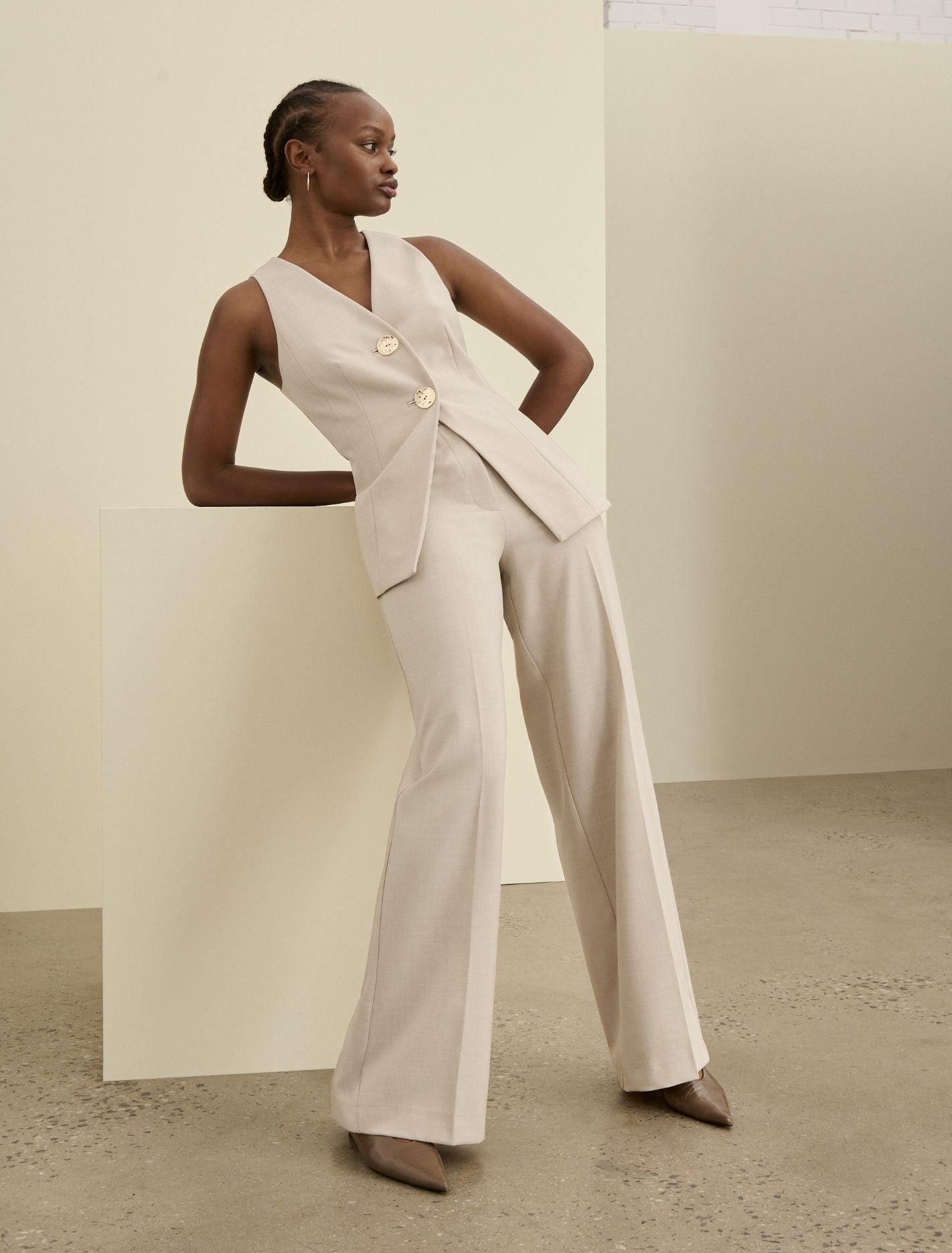 Lulu Long Waistcoat Milk Marle Suit