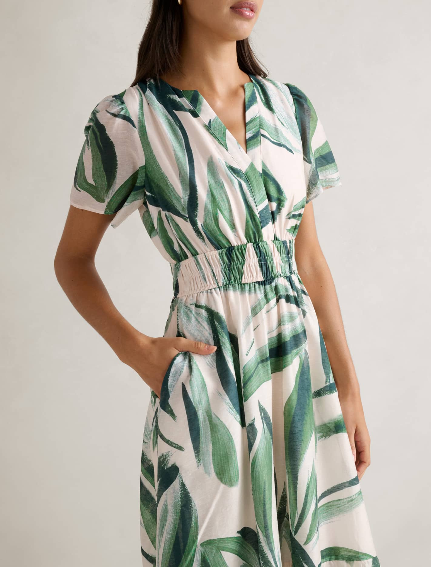 Eleanor Short-Sleeve Midi Dress Ionia Abstract