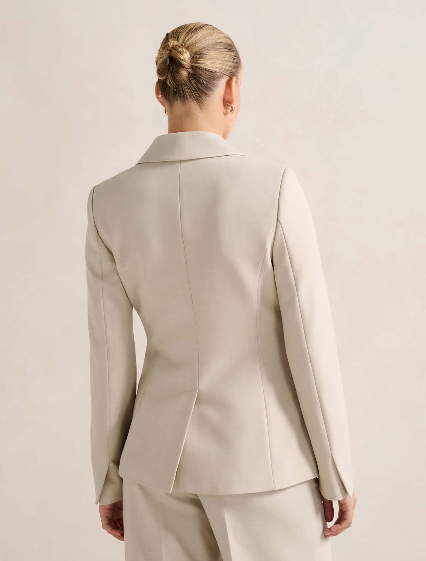 Lulu Gold-Button Blazer Milk Marle Suit