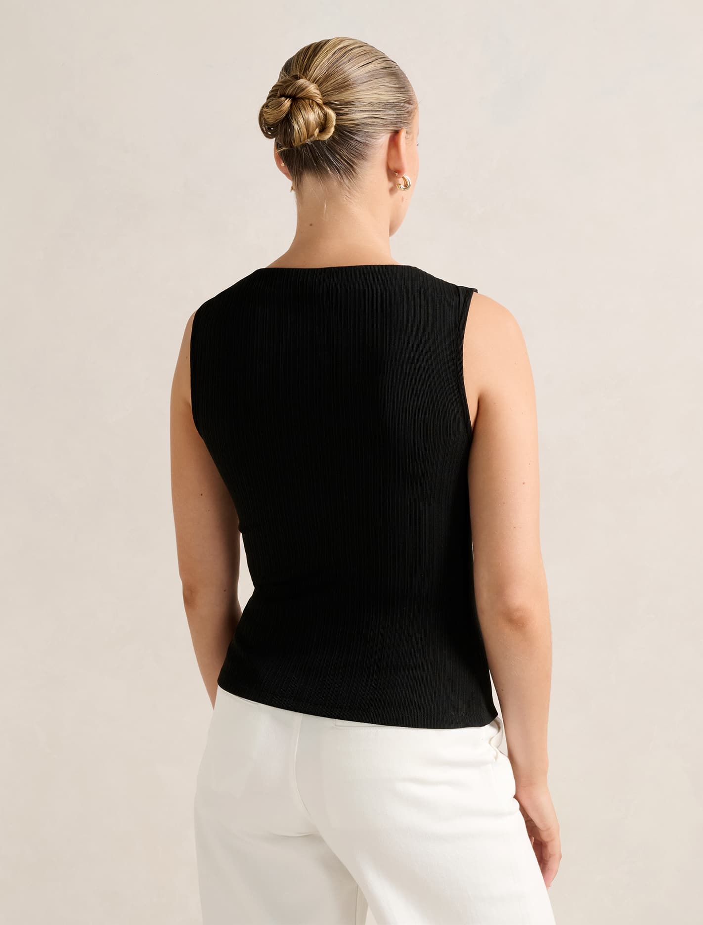 Frankie Boat Neck Tank Black