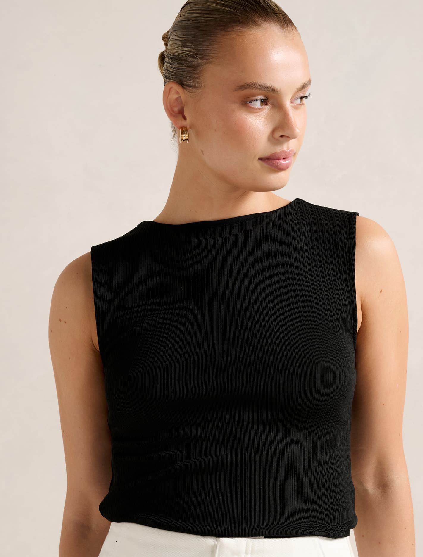 Frankie Boat Neck Tank Black