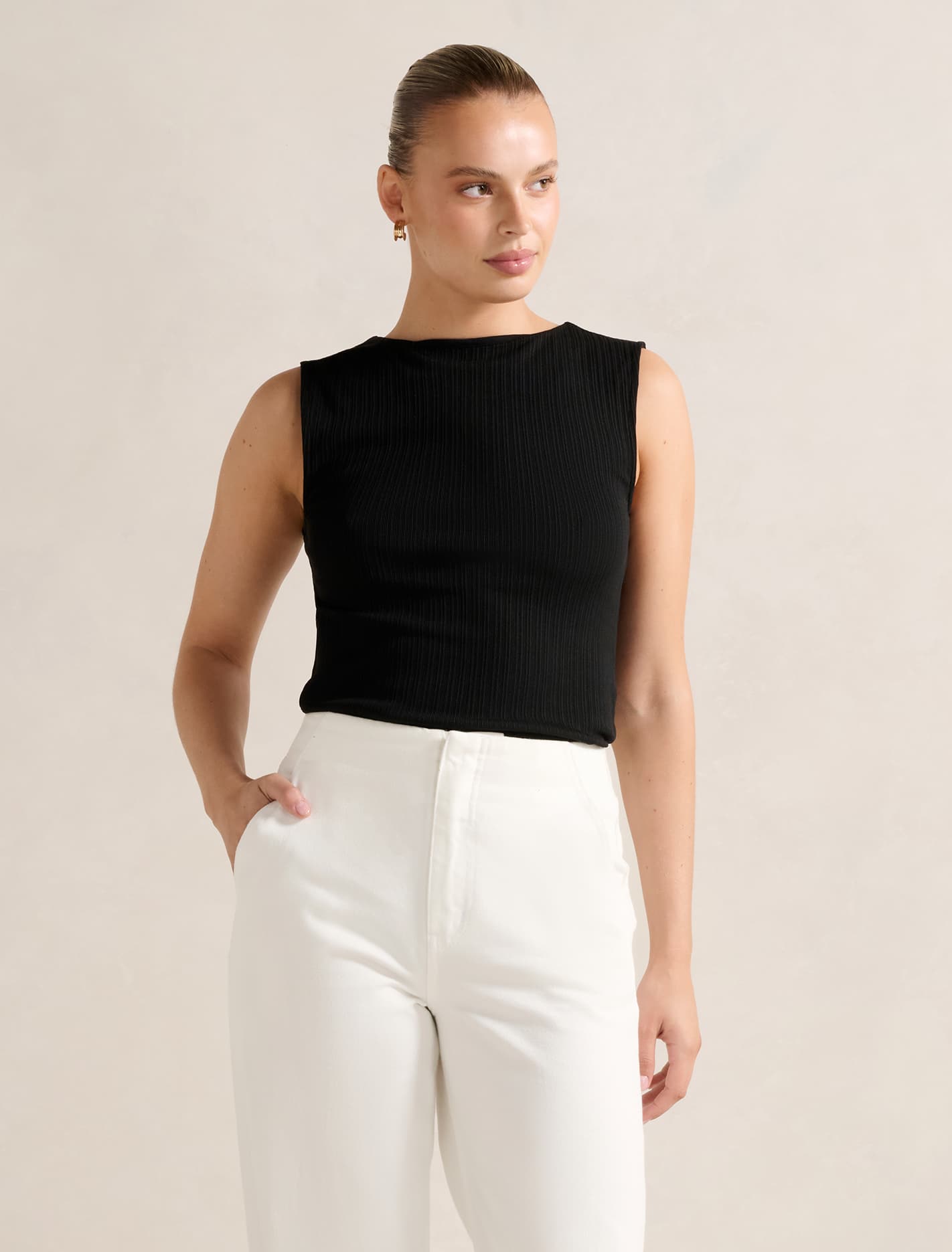 Frankie Boat Neck Tank Black