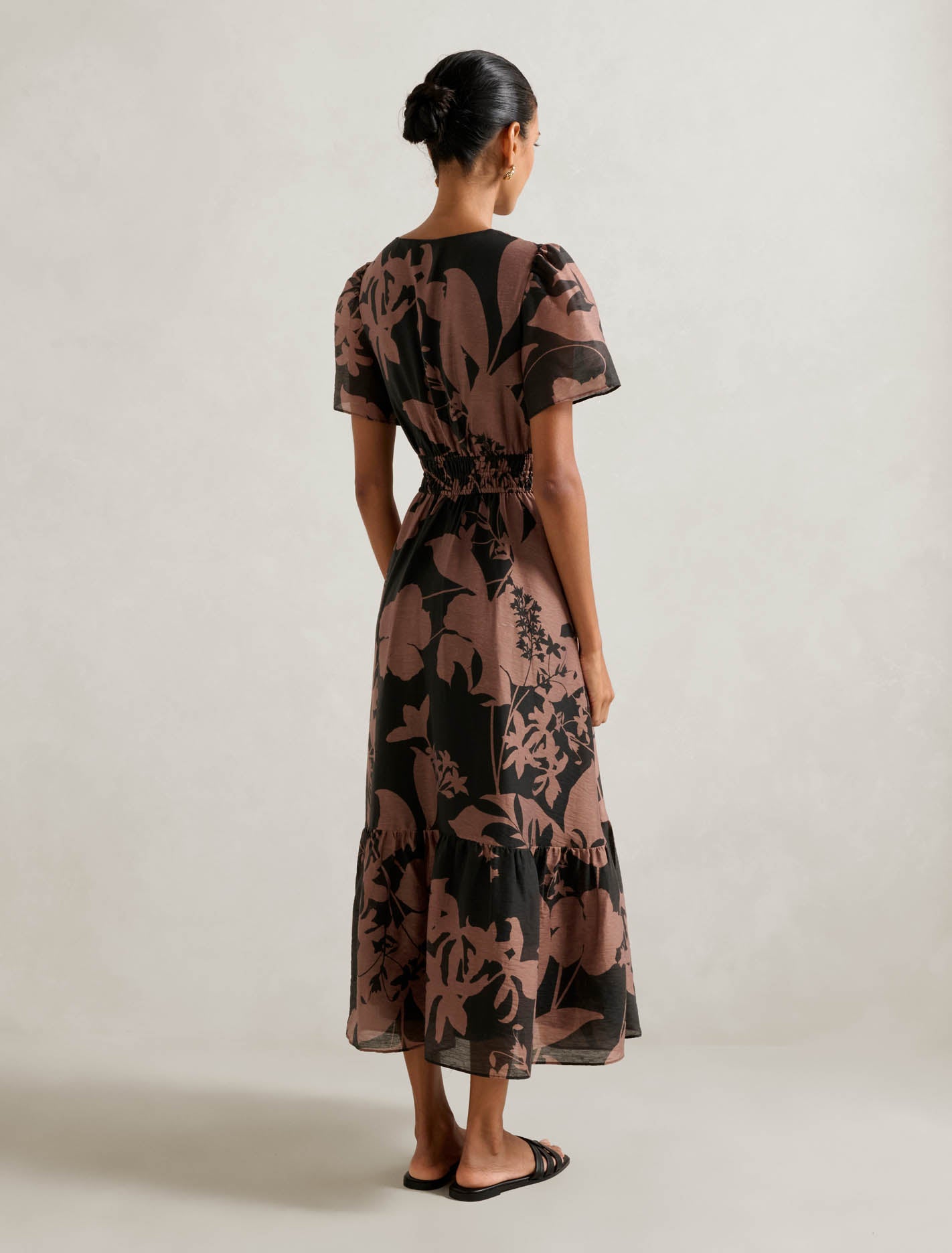 Eleanor Petite Short Sleeve Midi Dress Tan Hensley Floral