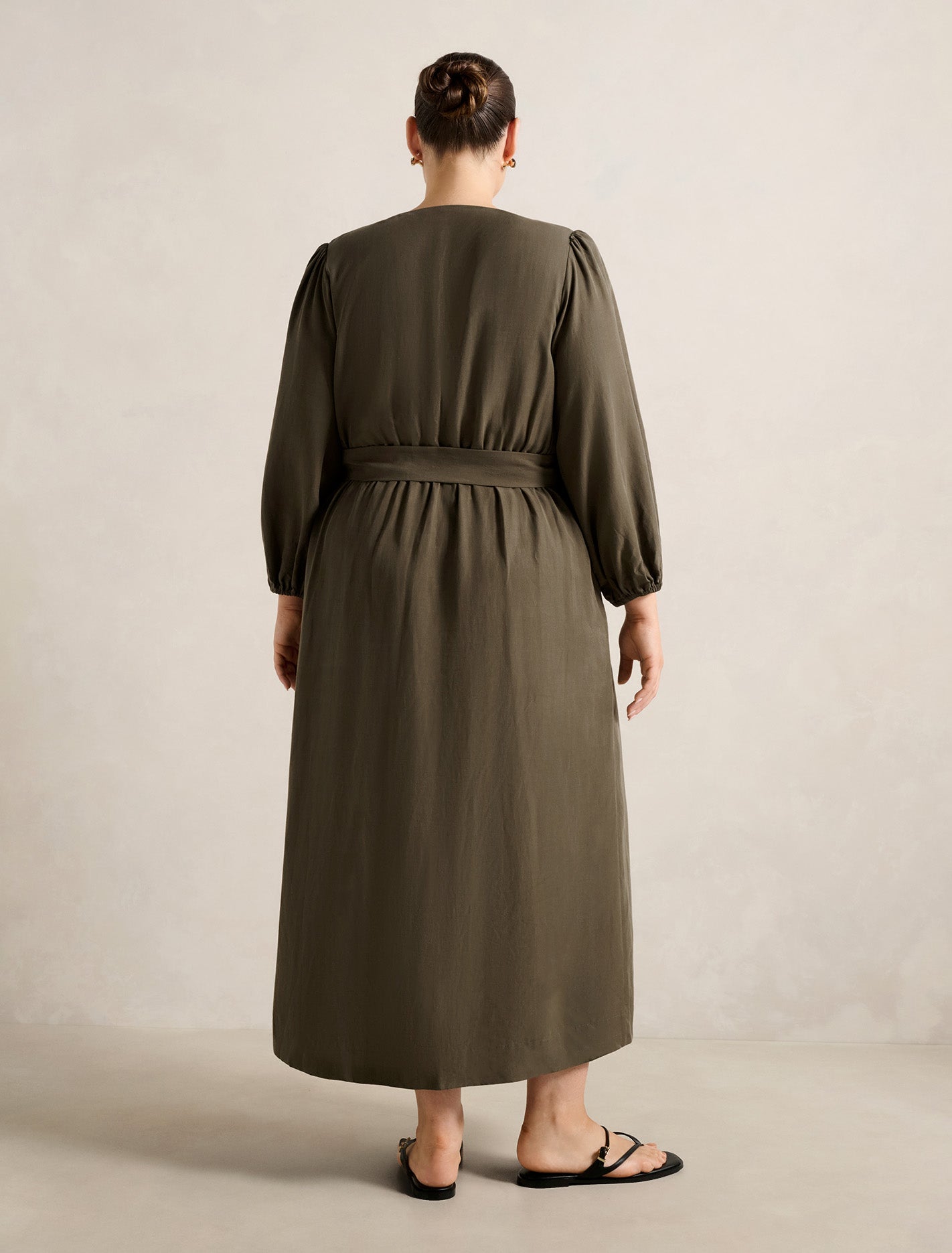 Harmonia Curve Button Midi Khaki