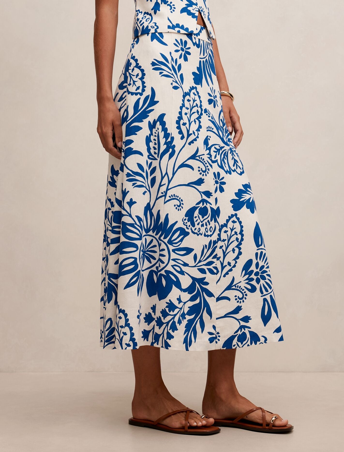 Darcy Printed Seamed Midi Skirt Lazuli Floral Co-ord