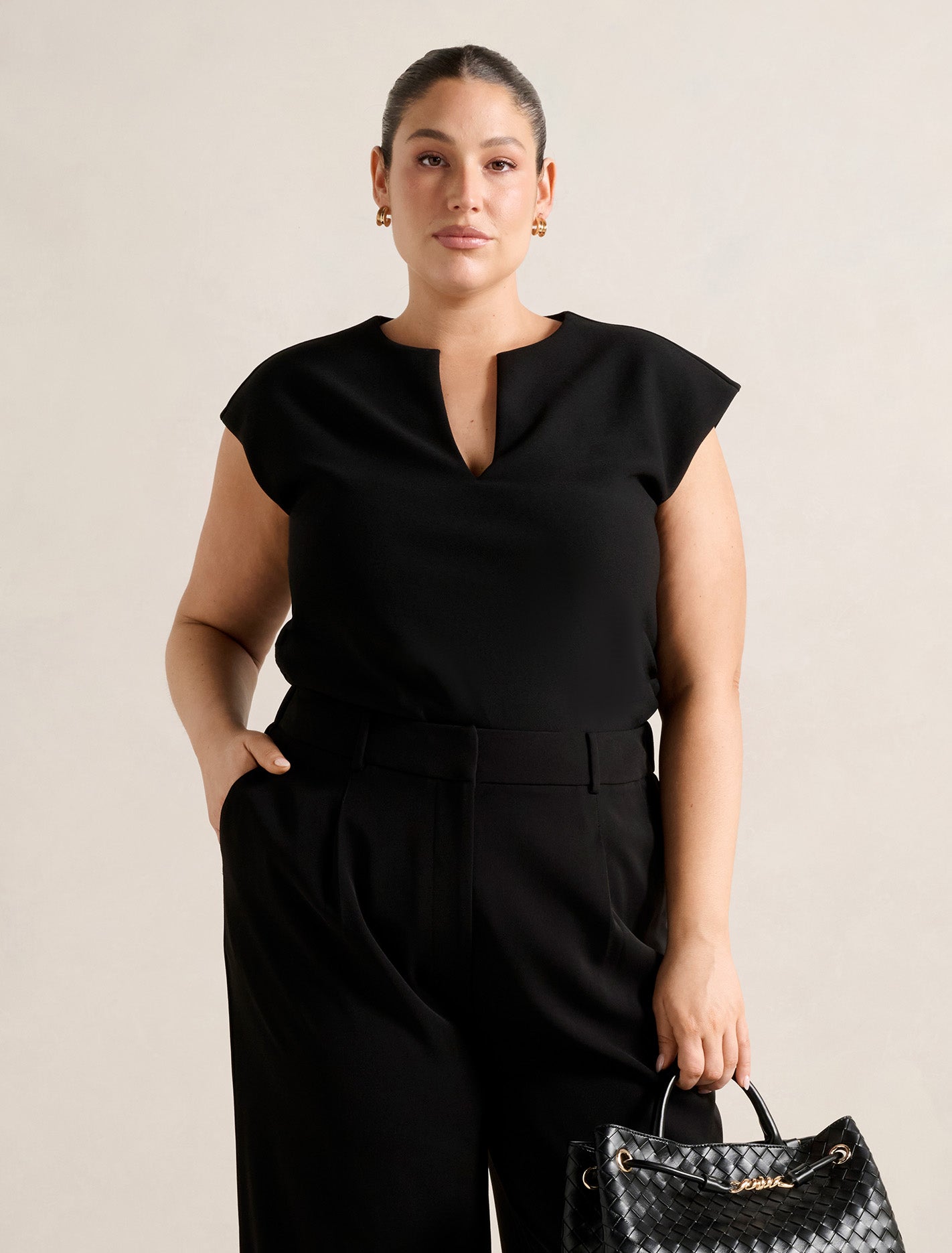 Montana Curve V Neck Top Black