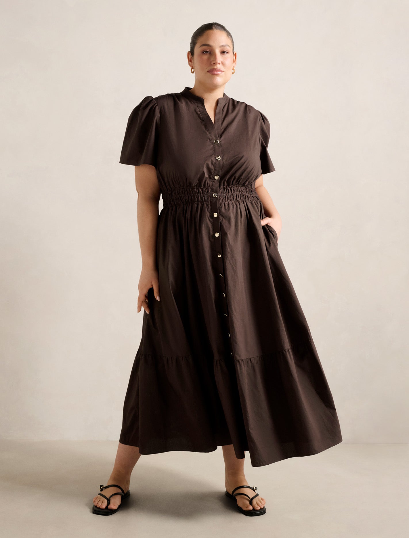 Eleanor Curve Button Down Midi Chocolate