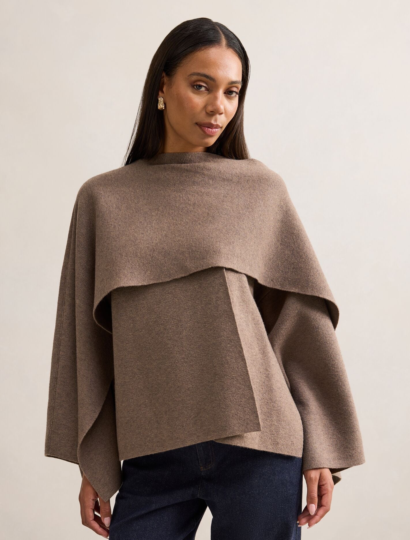 Tabitha Knitted Cape Mocha