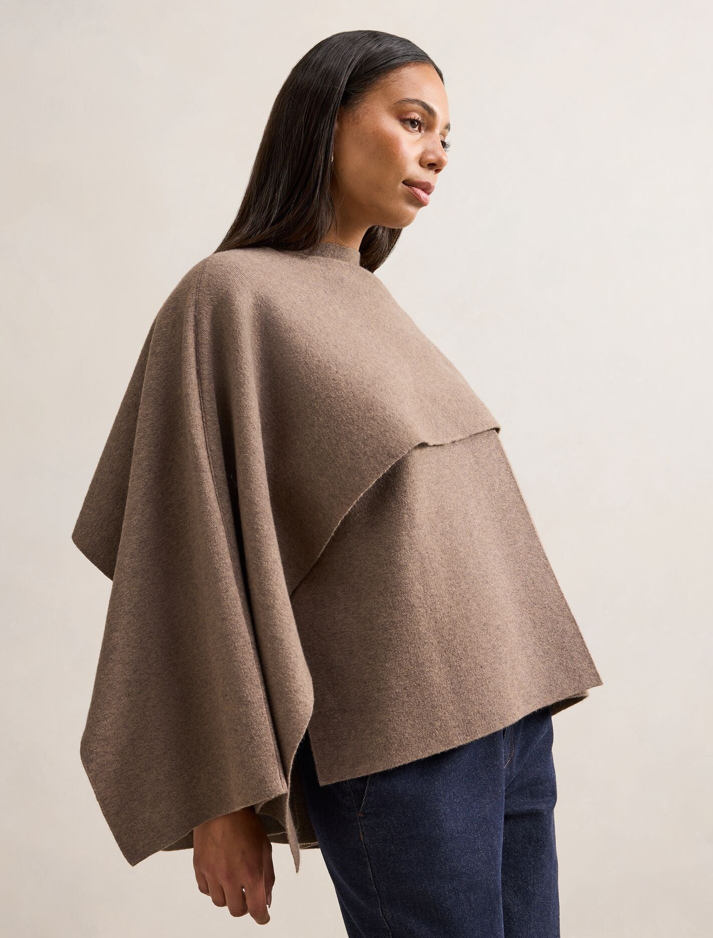 Tabitha Knitted Cape Mocha