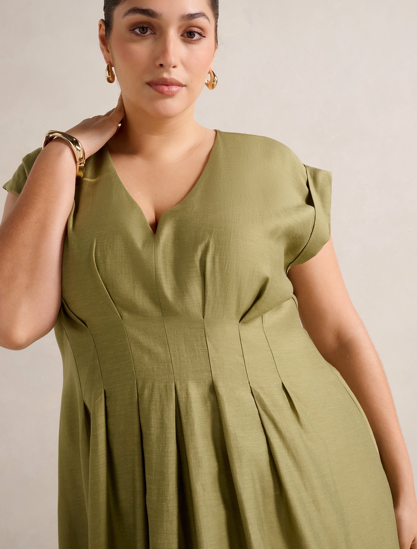 Alessandra Curve Tucked Midi Dress Green Olive